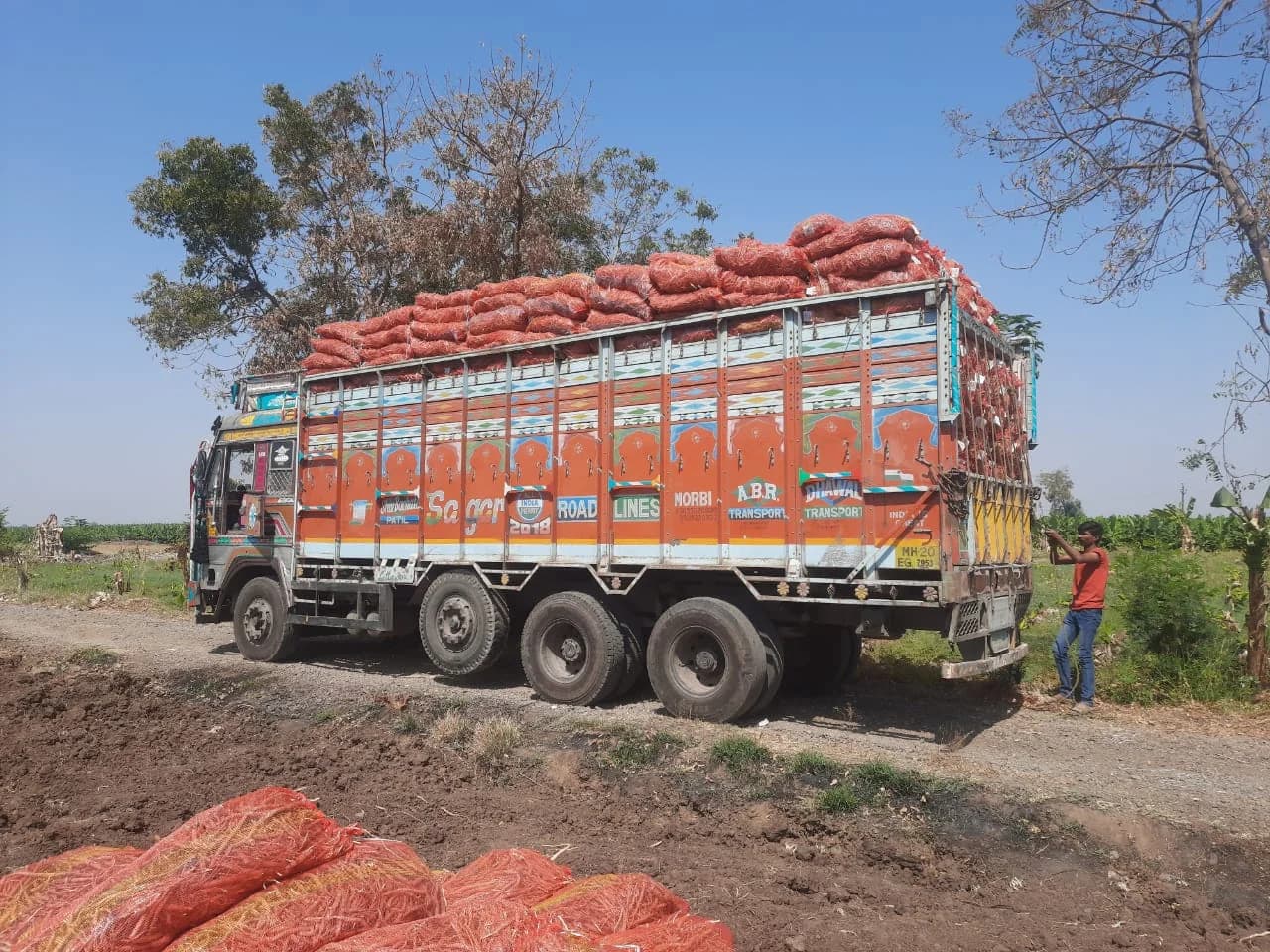 Traceable Logistics Truck